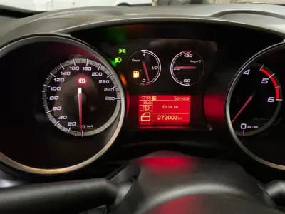 Vendo Alfa Romeo Giulietta 2010 - 9950 EUR, 272000 km - AUTO.MOTO.pt