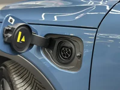 Vendo Volvo XC 40 2023 - 44500 EUR, 15000 km - AUTO.MOTO.pt