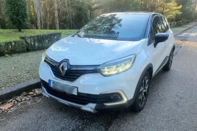 Vendo Renault Captur 2018 - 15800 EUR, 84000 km - AUTO.MOTO.pt