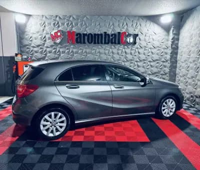 Vendo Mercedes-Benz A 180 2013 - 13990 EUR, 144369 km - AUTO.MOTO.pt