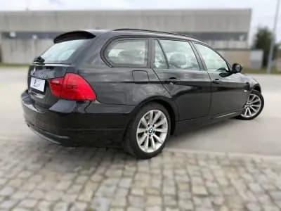Sell BMW 320 2011 - 11900 EUR, 235000 km - AUTO.MOTO.pt