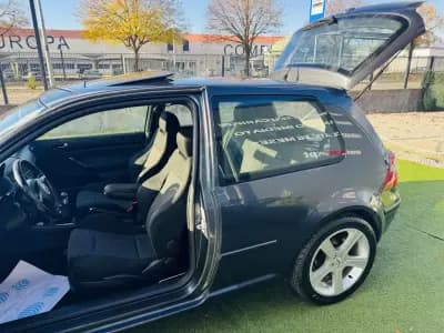 Sell Volkswagen Golf 2001 - 7999 EUR, 269000 km - AUTO.MOTO.pt