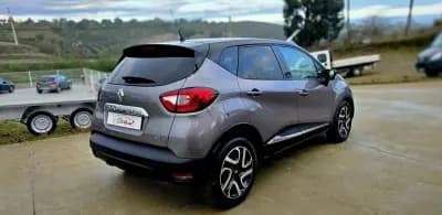 Vendo Renault Captur 2014 - 9500 EUR, 171000 km - AUTO.MOTO.pt