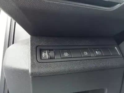 Sell Peugeot 3008 2022 - 39950 EUR, 12000 km - AUTO.MOTO.pt