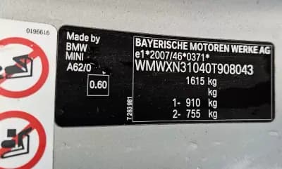 Sell MINI 2015 - 16500 EUR, 150000 km - AUTO.MOTO.pt