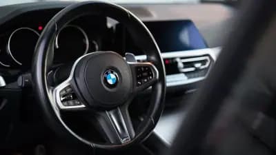 Sell BMW 320 2020 - 29999 EUR, 166000 km - AUTO.MOTO.pt