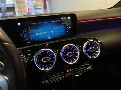 Sell Mercedes-Benz A 180 2017 - 25990 EUR, 160000 km - AUTO.MOTO.pt