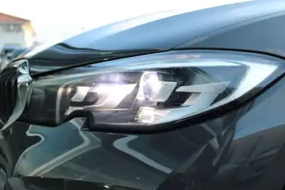 Vendo BMW 320 2020 - 27900 EUR, 126761 km - AUTO.MOTO.pt