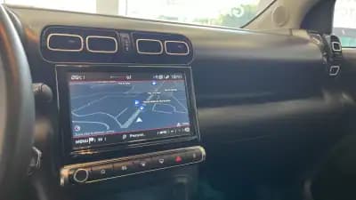 Sell Citroën C3 Aircross 2023 - 17990 EUR, 35631 km - AUTO.MOTO.pt