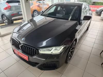 Vendo BMW 530e 2022 - 33750 EUR, 158500 km - AUTO.MOTO.pt
