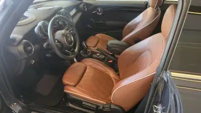 Sell MINI 2019 - 25500 EUR, 96321 km - AUTO.MOTO.pt