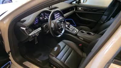 Sell Porsche Panamera Sport Turismo 2024 - 119900 EUR, 45564 km - AUTO.MOTO.pt