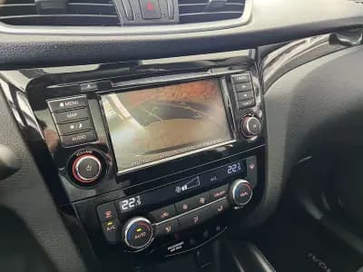 Vendo Nissan Qashqai 2019 - 19600 EUR, 106352 km - AUTO.MOTO.pt