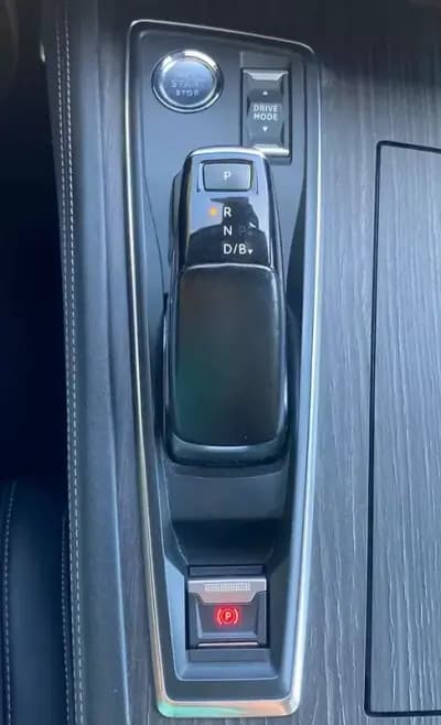 Sell Peugeot 508 2020 - 22900 EUR, 81101 km - AUTO.MOTO.pt