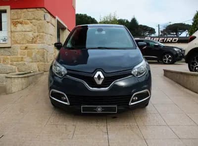Sell Renault Captur 2015 - 12990 EUR, 130000 km - AUTO.MOTO.pt