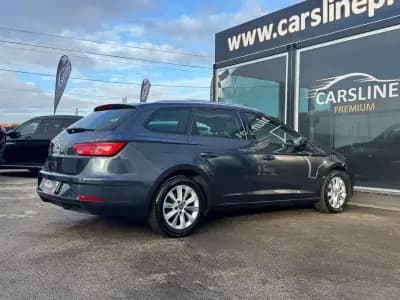 Vendo SEAT Leon ST 2020 - 15700 EUR, 124384 km - AUTO.MOTO.pt