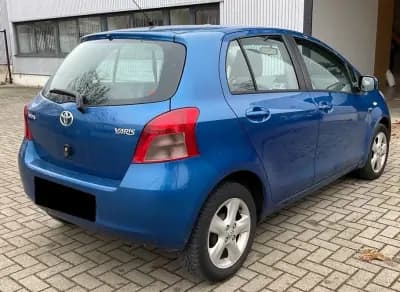 Vendo Toyota Yaris 2008 - 6990 EUR, 203600 km - AUTO.MOTO.pt