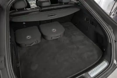 Sell Mercedes-Benz GLC 300 2024 - 82500 EUR, 32500 km - AUTO.MOTO.pt