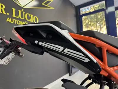 Sell KTM Duke 990 R 2022 - 4800 EUR, 46125 km - AUTO.MOTO.pt