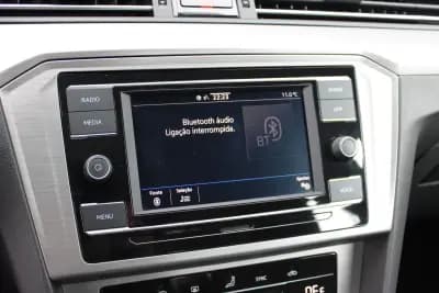 Vendo Volkswagen Passat 2021 - 21900 EUR, 22076 km - AUTO.MOTO.pt