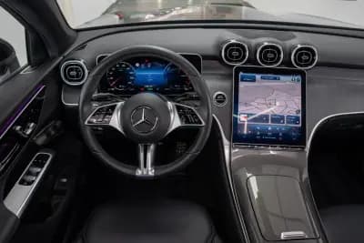 Sell Mercedes-Benz GLC 300 2024 - 82500 EUR, 32500 km - AUTO.MOTO.pt