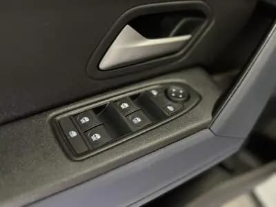 Sell Dacia Duster 2025 - 26950 EUR, 9499 km - AUTO.MOTO.pt