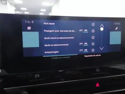 Sell Citroën e-C4 2022 - 19500 EUR, 28000 km - AUTO.MOTO.pt