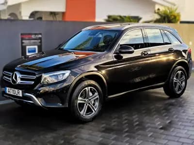 Vendo Mercedes-Benz GLC 220 2018 - 29950 EUR, 198985 km - AUTO.MOTO.pt