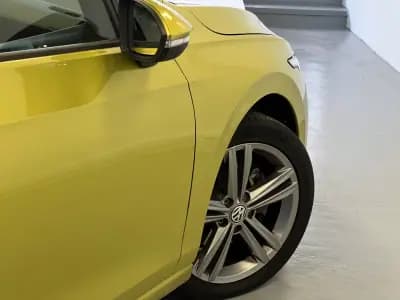 Sell Volkswagen Golf 2021 - 17990 EUR, 50000 km - AUTO.MOTO.pt