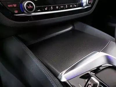 Sell BMW 620 Gran Turismo 2022 - 44900 EUR, 88000 km - AUTO.MOTO.pt