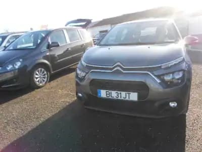 Vendo Citroën C3 2024 - 15900 EUR, 40557 km - AUTO.MOTO.pt