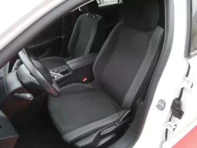 Vendo Peugeot 308 2022 - 22000 EUR, 118452 km - AUTO.MOTO.pt
