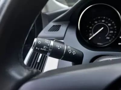 Sell Jaguar E-Pace 2018 - 29750 EUR, 77000 km - AUTO.MOTO.pt