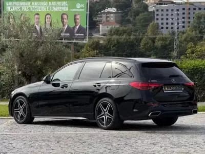 Sell Mercedes-Benz C 300 2022 - 38999 EUR, 114000 km - AUTO.MOTO.pt