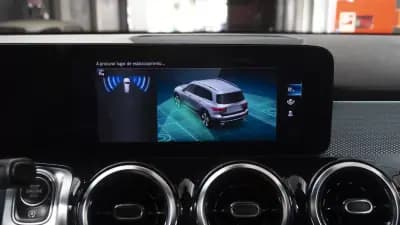 Vendo Mercedes-Benz GLB 180 2022 - 29900 EUR, 172000 km - AUTO.MOTO.pt