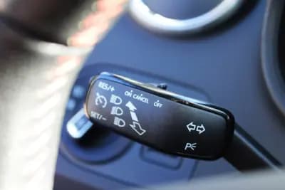 Sell SEAT Ibiza 2017 - 12500 EUR, 55000 km - AUTO.MOTO.pt