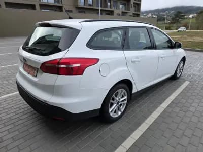 Sell Ford Focus SW 2015 - 7990 EUR, 218000 km - AUTO.MOTO.pt
