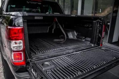 Vendo Ford Ranger 2021 - 37750 EUR, 85385 km - AUTO.MOTO.pt