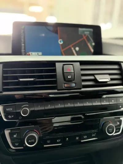 Vendo BMW 418 2015 - 22000 EUR, 240000 km - AUTO.MOTO.pt