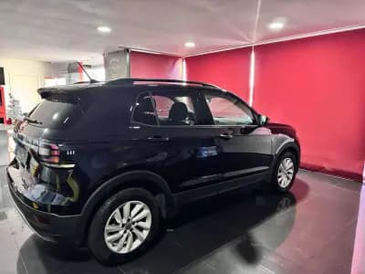 Vendo Volkswagen T-Cross 2023 - 17990 EUR, 115000 km - AUTO.MOTO.pt