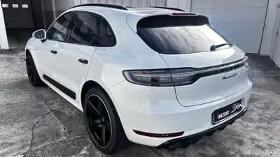 Sell Porsche Macan 2021 - 89500 EUR, 94000 km - AUTO.MOTO.pt
