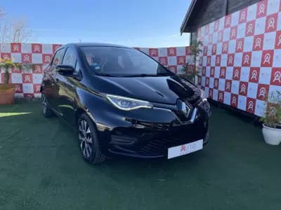 Vendo Renault Zoe 2021 - 18490 EUR, 34075 km - AUTO.MOTO.pt