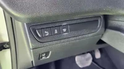 Sell Peugeot 208 2014 - 7990 EUR, 148000 km - AUTO.MOTO.pt