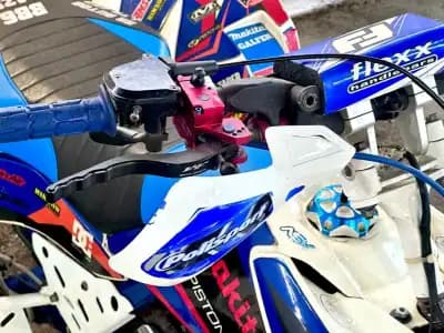 Sell Suzuki 2007 - 12500 EUR, 100 km - AUTO.MOTO.pt