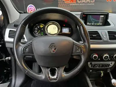 Sell Renault Mégane Sport Tourer 2013 - 4900 EUR, 257854 km - AUTO.MOTO.pt