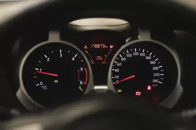 Sell Nissan Juke 2015 - 11990 EUR, 171000 km - AUTO.MOTO.pt