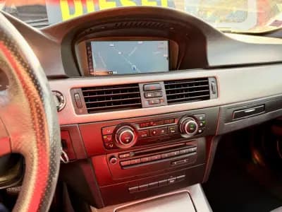 Vendo BMW 320 2011 - 14990 EUR, 259492 km - AUTO.MOTO.pt