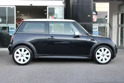 Vendo MINI 2006 - 6400 EUR, 252417 km - AUTO.MOTO.pt