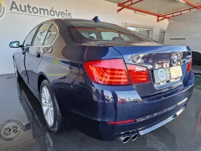 Vendo BMW 525 2011 - 12990 EUR, 290000 km - AUTO.MOTO.pt