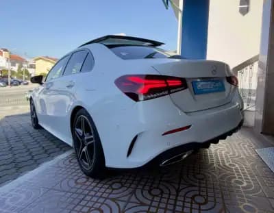 Vendo Mercedes-Benz A 180 Limousine 2020 - 29950 EUR, 97000 km - AUTO.MOTO.pt